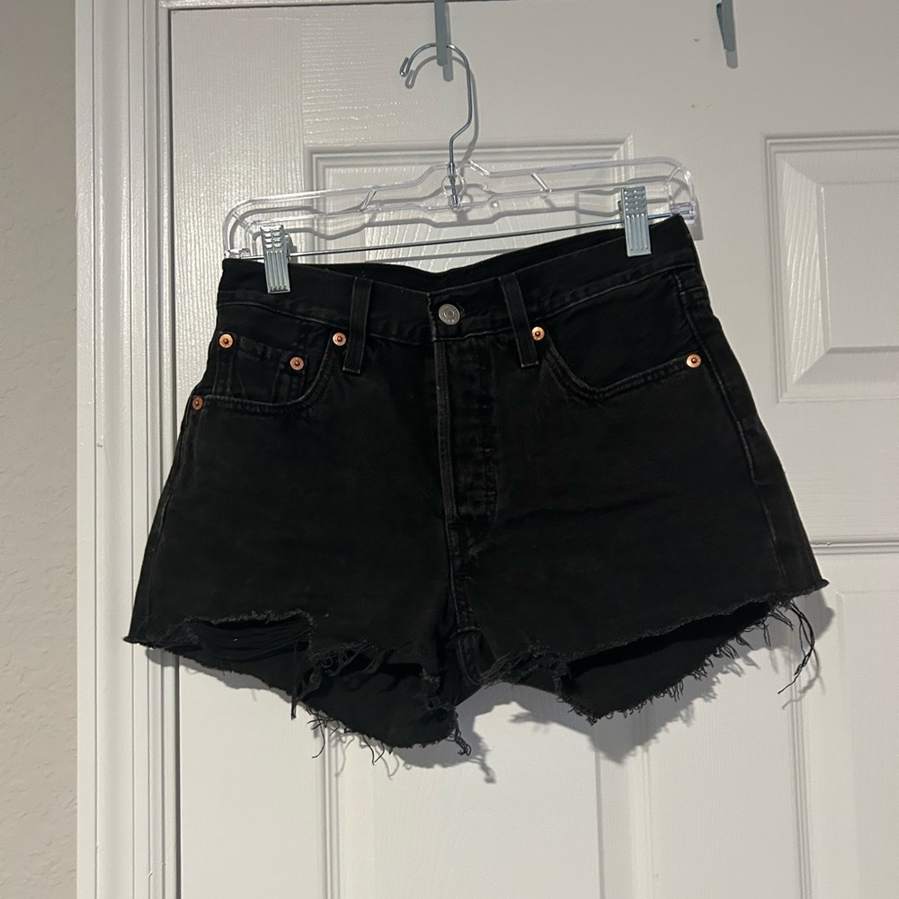 Levi 501 Shorts Size 25